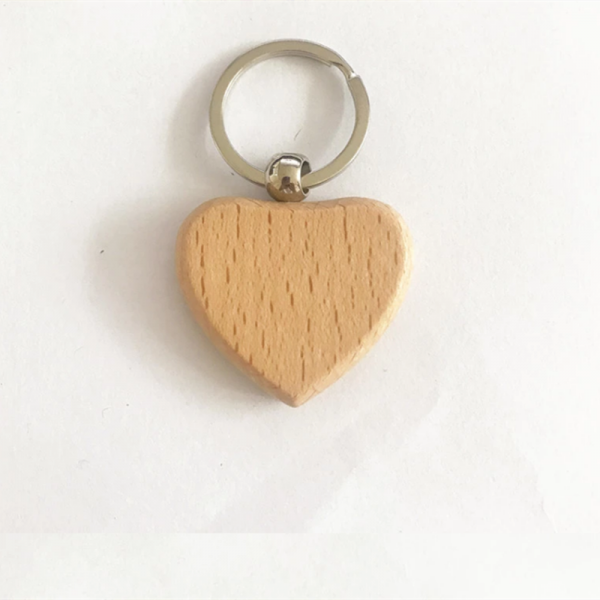 Wooden Handicrafts Heart Shaped Key Chain Blank Wooden Light Keychain Promotion Gift Wood Color 1pcs/opp Bag about 4 Cm 7mm 1bag