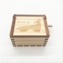 Custom solide wooden hand crank music box