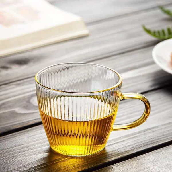 Vertical striped glass sketch household kung fu transparent tea drinking master cup