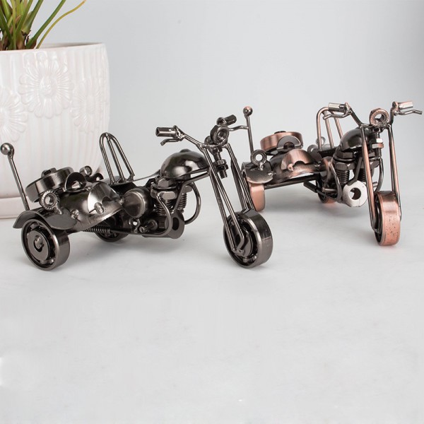 Factory direct sales classmates birthday gifts antique three-wheel model office decoration